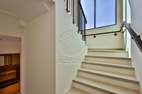 Vilë në Ghantoot, Abu Dhabi, Emiratet e Bashkuara Arabe 3 dhoma gjumi, 186 m2. № 615055 - Foto 14