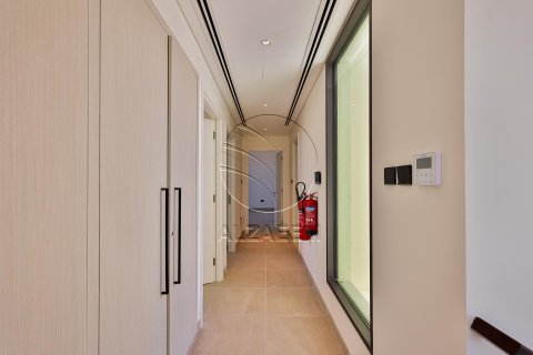 Vilë në Ghantoot, Abu Dhabi, Emiratet e Bashkuara Arabe 3 dhoma gjumi, 186 m2. № 615055 - Foto 16