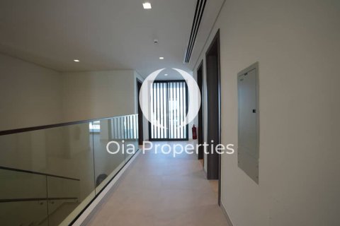 Vilë në Saadiyat Island, Abu Dhabi, Emiratet e Bashkuara Arabe 4 dhoma gjumi, 629 m2. № 608701 - Foto 5
