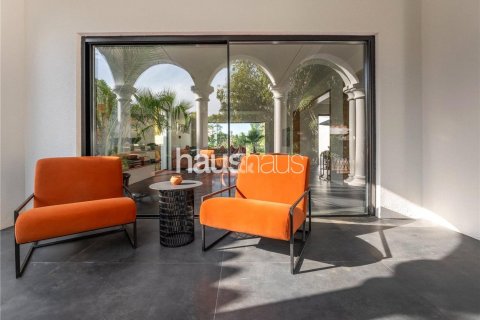 Villa in Dubai Investment Park, UAE 4 bedrooms, 390 sq.m. № 625210 - photo 26