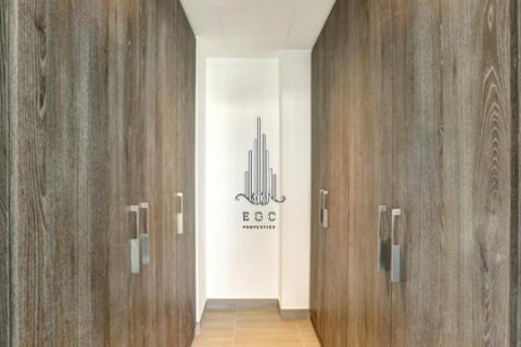 Vila na Yas Island, Abu Dhabi, SAE 3 ložnice, 180 m² Č.: 549029 - fotografie 7
