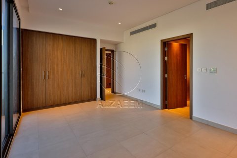 Duplex zur Miete in Yas Island, Abu Dhabi, VAE 4 Schlafzimmer, 471 m2 Nr. 615144 - Foto 13