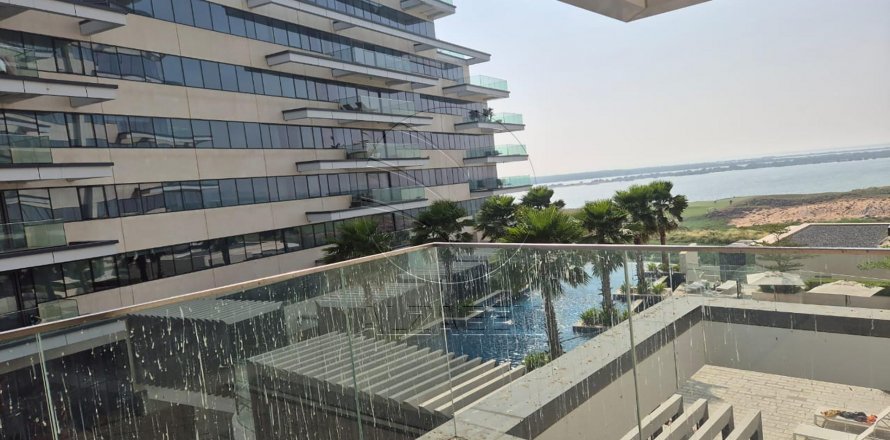 Byt na Yas Island, Abu Dhabi, SAE 2 ložnice, 164 m² Č.: 615143