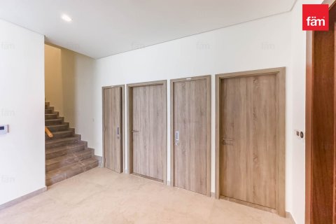 Vila v Dubai, SAE 4 ložnice, 304.6 m² Č.: 580942 - fotografie 8