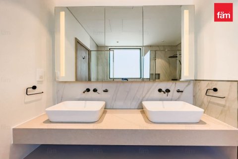 Vila v Dubai, SAE 4 ložnice, 304.6 m² Č.: 580942 - fotografie 13