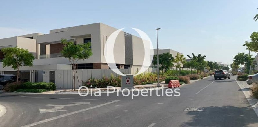 Vila na Yas Island, Abu Dhabi, SAE 5 ložnice, 508 m² Č.: 608603