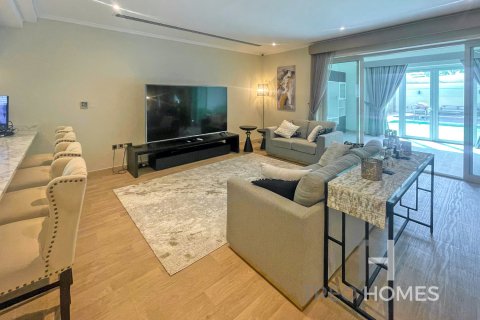 Vila v Jumeirah Park, Dubai, SAE 4 ložnice, 403 m² Č.: 595516 - fotografie 12