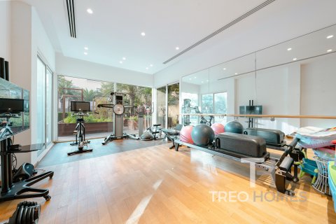 Müüa villa asukohaga Arabian Ranches, Dubai, AÜE: 6 magamistoaga, 950 m² Nr 595512 - pilt 15