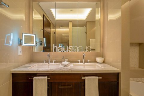 Apartament në Downtown Dubai (Downtown Burj Dubai), Dubai, Emiratet e Bashkuara Arabe 2 dhoma gjumi, 158 m2. № 627036 - Foto 8