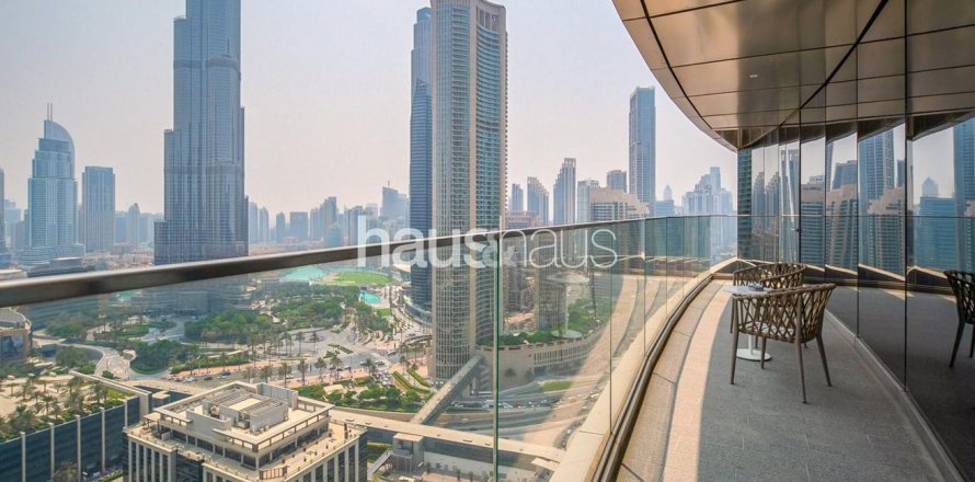 Apartament në Downtown Dubai (Downtown Burj Dubai), Dubai, Emiratet e Bashkuara Arabe 2 dhoma gjumi, 158 m2. № 627036
