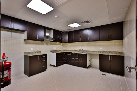 Üürile anda korter asukohaga Al Khalidiya, Abu Dhabi, AÜE: 2 magamistoaga, 124 m² Nr 616057 - pilt 9