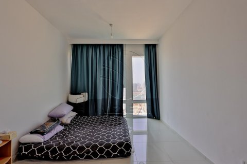 Apartmen di Al Reem Island, Abu Dhabi, UAE 1 bilik tidur, 73 meter persegi № 616054 - foto 12