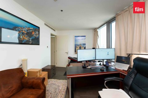 Apartmen di Culture Village, Dubai, UAE 3 bilik tidur, 161.9 meter persegi № 622933 - foto 15