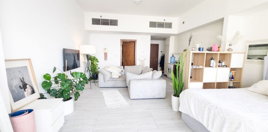 Apartament në Dubai, Emiratet e Bashkuara Arabe 57.4 m2. № 622934