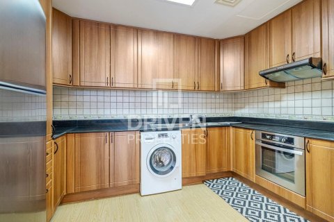 Apartment in Dubai Marina, UAE 1 bedroom, 80 sq.m. № 601914 - photo 8