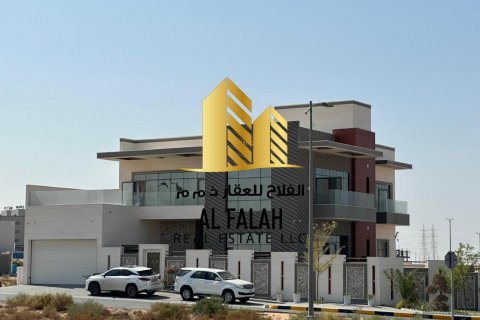 Tokë në Tilal City, Sharjah, Emiratet e Bashkuara Arabe 420 m2. № 603776 - Foto 1