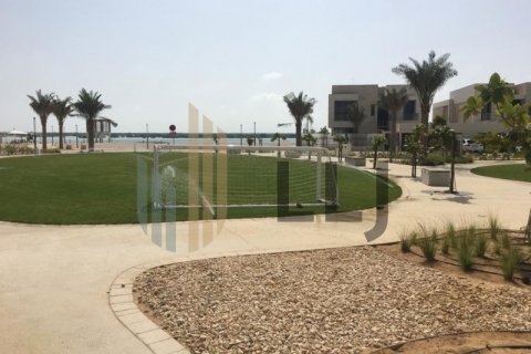 Willa na sprzedaż w Saadiyat Island, Abu Dhabi, ZEA 4 sypialnie, 439 mkw., nr 624151 - zdjęcie 3