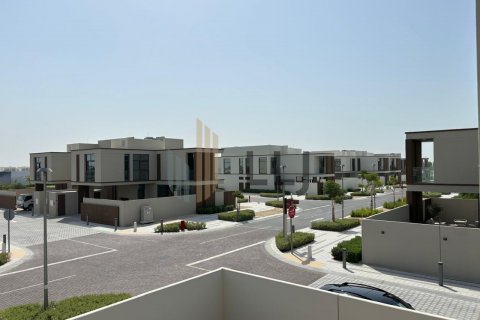 Townhouse di Abu Dhabi, UEA 3 kamar tidur, 269 m2 nomor 624148 - foto 4