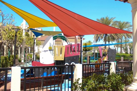 Willa na sprzedaż w Saadiyat Island, Abu Dhabi, ZEA 4 sypialnie, 439 mkw., nr 624149 - zdjęcie 2