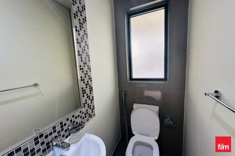 Řadový dům v Dubai, SAE 3 ložnice, 197.8 m² Č.: 536200 - fotografie 17