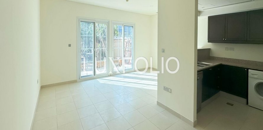 Ridamaja asukohaga Jumeirah Village Circle, Dubai, AÜE: 1 magamistoaga, 180 m² Nr 628220