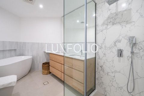 Apartament në Palm Jumeirah, Dubai, Emiratet e Bashkuara Arabe 2 dhoma gjumi, 147 m2. № 628222 - Foto 17