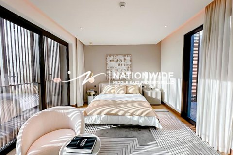 Villa in Abu Dhabi, UAE 5 bedrooms, 832 sq.m. № 589155 - photo 15