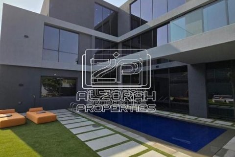 Villa in Tilal City, Sharjah, UAE 6 bedrooms, 858 sq.m. № 573744 - photo 52