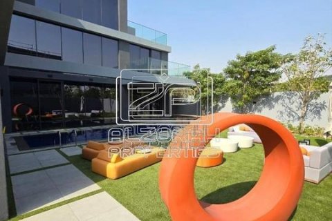 Villa in Tilal City, Sharjah, UAE 6 bedrooms, 858 sq.m. № 573744 - photo 35