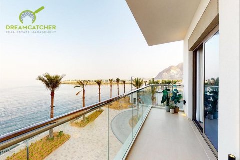 Apartament në Sharm, Fujairah, Emiratet e Bashkuara Arabe 2 dhoma gjumi, 118.6 m2. № 588673 - Foto 22