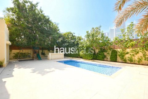 Vila v Meadows, Dubai, SAE 4 ložnice, 390 m² Č.: 626698 - fotografie 9