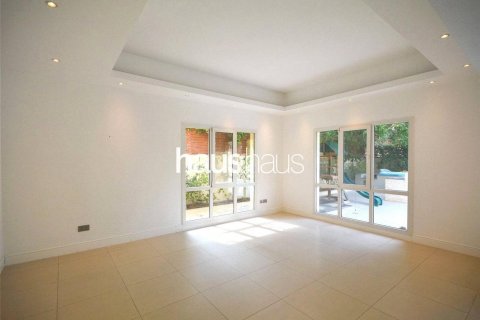 Vila v Meadows, Dubai, SAE 4 ložnice, 390 m² Č.: 626698 - fotografie 5