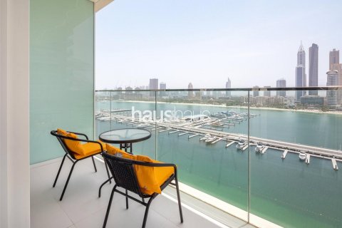 Apartment in Dubai Harbour, Dubai, UAE 2 bedrooms, 107 sq.m. № 626678 - photo 18