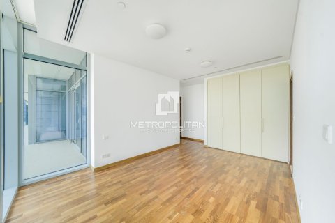 DIFC, Dubai, UAE의 판매용 아파트 침실 3개, 191제곱미터 번호 593618 - 사진 24
