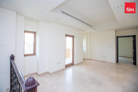 Villa in Al Furjan, Dubai, UAE 5 bedrooms, 600 sq.m. № 624932 - photo 4