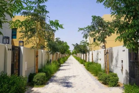 Townhouse sa Sharjah, UAE 3 silid-tulugan, 189 sq.m. № 594930 - larawan 10