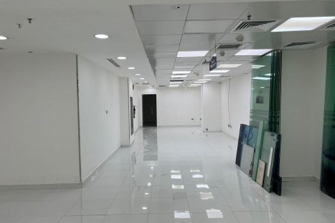 Komerční nemovitost v Khalifa Street, Abu Dhabi, SAE 604 m² Č.: 594925 - fotografie 8