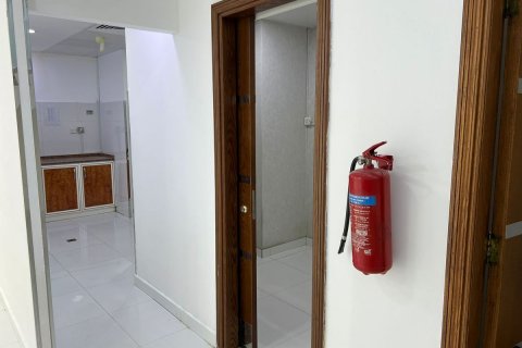 Komerční nemovitost v Khalifa Street, Abu Dhabi, SAE 604 m² Č.: 594925 - fotografie 13
