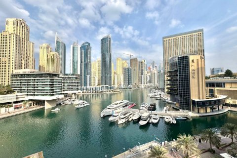 Apartmen di Dubai Marina, Dubai, UAE 2 bilik tidur, 132.6 meter persegi № 570290 - foto 5