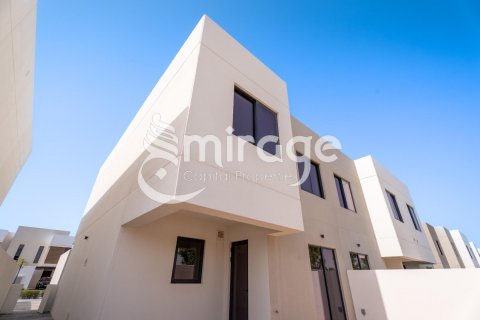 Řadový dům na Yas Island, Abu Dhabi, SAE 3 ložnice, 162.8 m² Č.: 550634 - fotografie 1