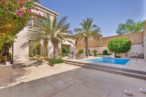 Vila v Abu Dhabi, SAE 5 ložnice, 592 m² Č.: 616074 - fotografie 3