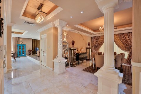 Vila v Abu Dhabi, SAE 5 ložnice, 592 m² Č.: 616074 - fotografie 13
