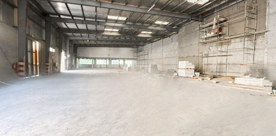 Magacin u Dubai, UAE 1031.2 m2 Br. 569337
