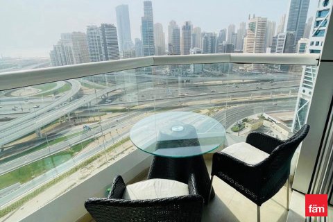Apartemen di Dubai, UEA 2 kamar tidur, 70 m2 nomor 621530 - foto 1