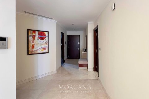 Apartment in Palm Jumeirah, Dubai, UAE 1 bedroom, 104.1 sq.m. № 610060 - photo 7