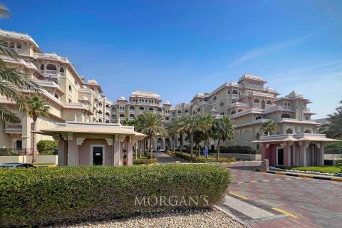 Apartment in Palm Jumeirah, Dubai, UAE 1 bedroom, 104.1 sq.m. № 610060 - photo 13