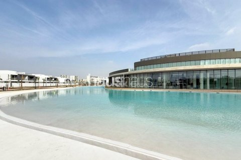 Villa in Dubai South (Dubai World Central), Dubai, UAE 5 bedrooms, 390 sq.m. № 626121 - photo 22
