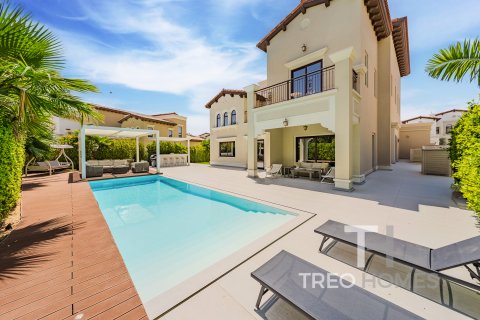 Vila v Arabian Ranches 2, Dubai, SAE 4 ložnice, 404 m² Č.: 586364 - fotografie 1
