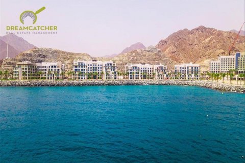 Sharm, Fujairah, संयुक्त अरब अमीरात में अपार्टमेंट, 3 बेडरूम, 147.6 वर्ग मीटर, संख्या 588620 - फ़ोटो 27