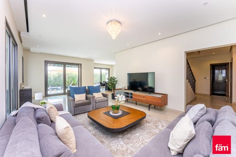 Villa itt: Al Furjan, Dubai, EAE, 6 hálószoba, 609.9 m², azonosító: 435843 - fénykép 15